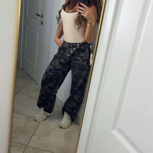 jeans military chic
